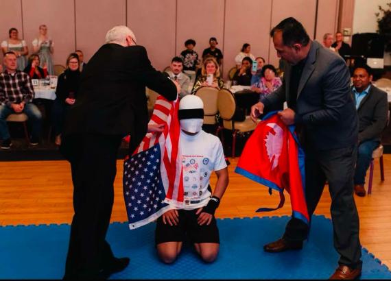 पार्कर खेलाडी दिनेश सुनार २० औं पटक गिनिज बुक अफ वल्र्ड रेकर्डमा नाम लेखाउन सफल